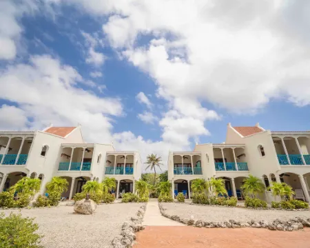 ハビタット ボネール クラレンダイクのホテル