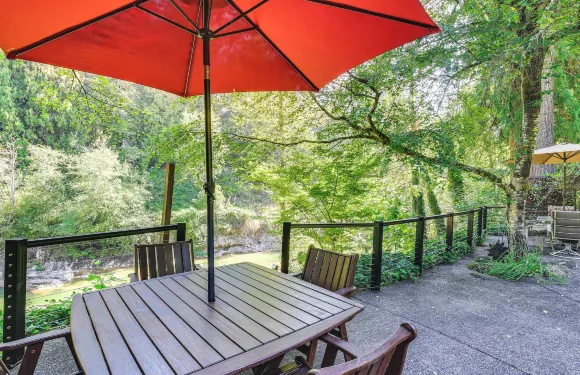 河濱沙灘度假屋，現場可釣魚和劃皮艇