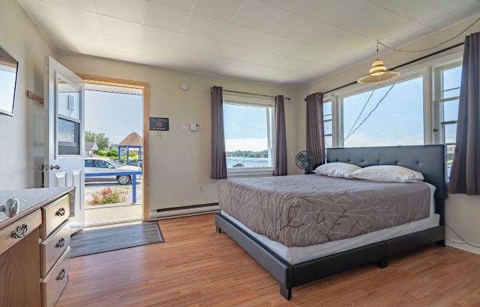 Novastar Motel on the Lake