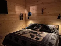 The Bear’s Den. 1 Bedroom 1 Bathroom. Sleeps 4