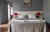 Aparthotel Old City
