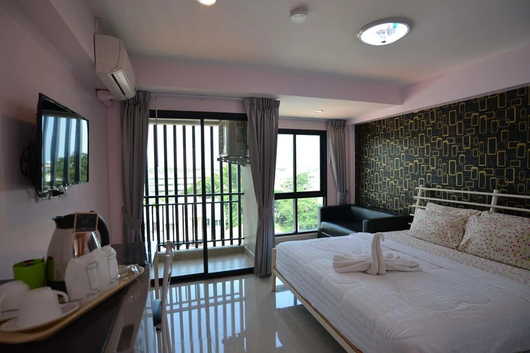 รูปภาพของขวัญชนก วิลล์