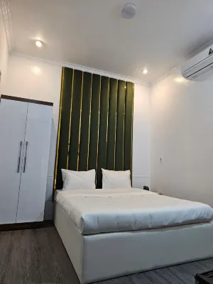 Milano Hotel Các khách sạn gần Công Ty TNHH Một Thành Viên Dịch Vụ Thể Thao Việt Anh Quân