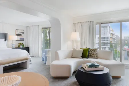 Regent Santa Monica Beach