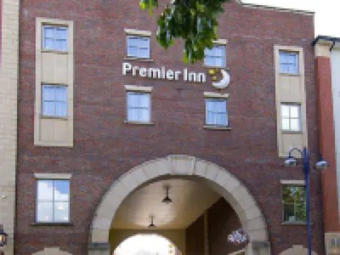 Premier Inn Swansea City Centre Hotels in 