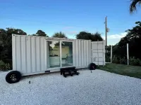 Containing Luxury in Jensen Beach-Sandollar