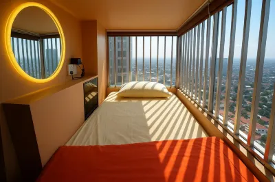 Inap at Capsule Hostel Hoteles en Burangrang