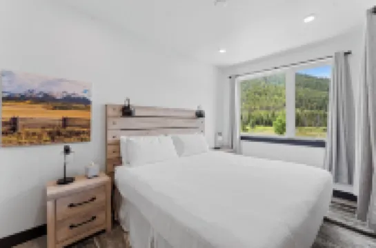 Clearwater Lofts #105, Building 1 by Summit County Mountain Retreats