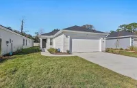 *Montward preserve way retreat* WiFi Near,Airport & Zoo