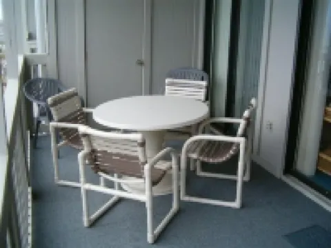 Vacation at a Cozy Oceanfront Beach Getaway