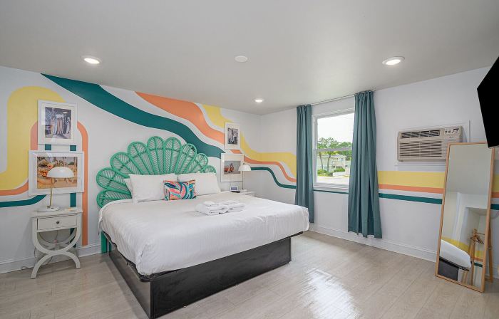 Royal Palms Motel