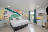 Royal Palms Motel Hotels in Tybee Island