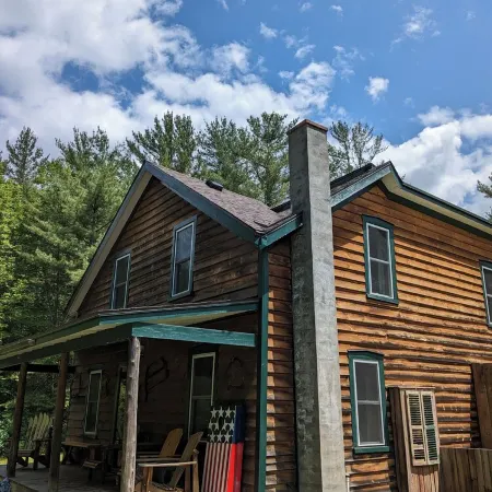Skiers & Winter Outdoor Adventurers! Cozy Cabin on 5 Acres on Ausable River