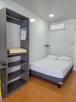 Zurban Travelers Các khách sạn ở 