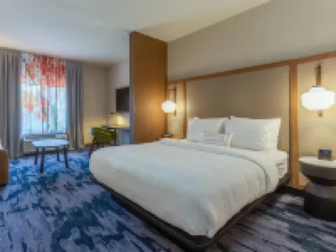 Fairfield Inn & Suites Franklin Hotels in Needham Township