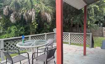 Nature Coast Inn and Cottages