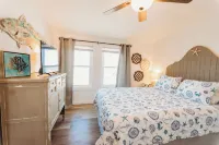 Steps to Duck Fun: Sunset Views, Resort Amenities! w/Beach Access!