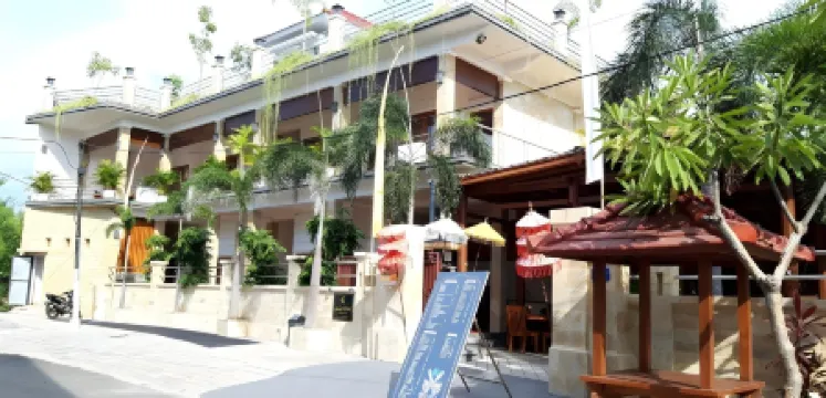 格蘭德拉卡家庭旅館