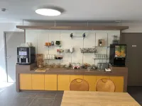 Brit Hotel Essentiel Millau - petit déjeuner
