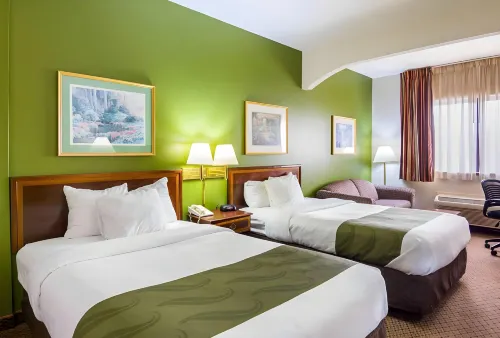 Quality Inn & Suites Kearneysville - Martinsburg Hotels in Berkeley County