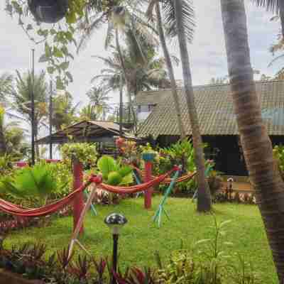 The Yuppi Hippi Hideout Hotel Exterior