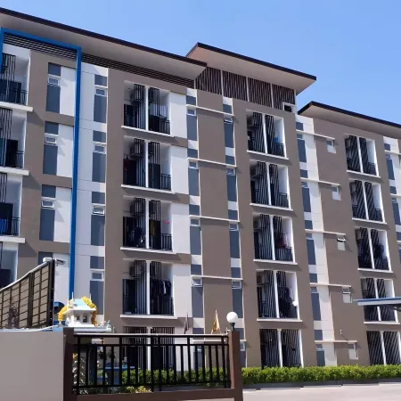 The Rich Ratchapruek Hotel & Residence Отели рядом с достопримечательностью «Торговый центр Central Plaza WestGate»