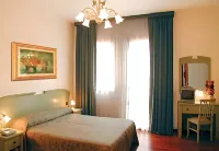 Hotel Altieri Отели в г. Favaro Veneto