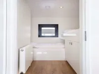 Houseboat Sneekermeer with Garden and Views