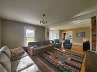 Okemo Ski Retreat  sleeps 16 comfortably and 1 mile to the mountain