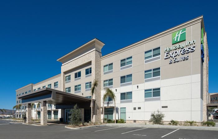 Holiday Inn Express & Suites MURRIETA - TEMECULA by IHG