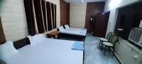 Gokul Guest House - Bintang 3