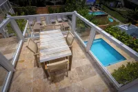 Anchors Hotel - Kolam Renang