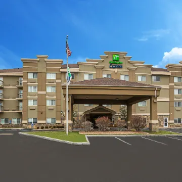 Holiday Inn Express LAYTON-I-15 by IHG