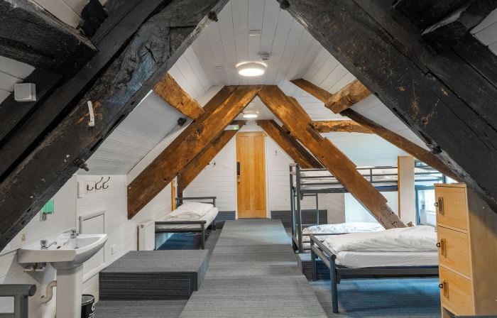 YHA Hartington Hall