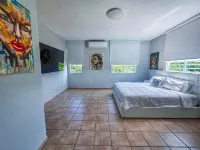 Friends & Family Getaway Villa