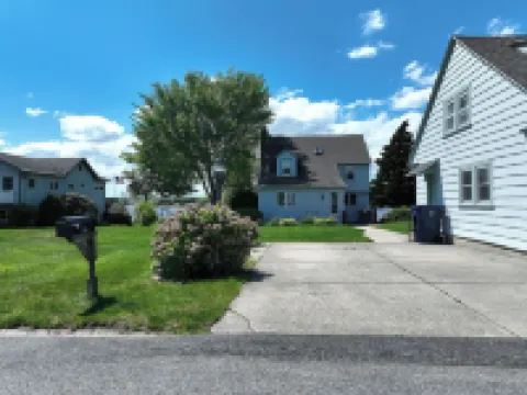 Gorgeous Waterfront Home in the Heart of North Kingstown Hotels in North Kingstown