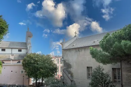 65 sqm apartment 50 meters from the sea Отели в г. Савона