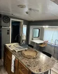 Cozy 2-bedroom mobile home in lovely Baytown with AC