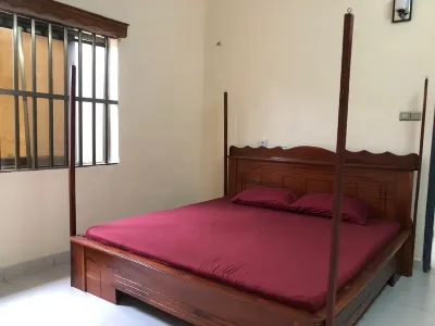 Villa Air-conditioned Abomey Calavi Benin Hotels in 