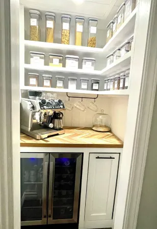 Cozy Rosseau Cottage