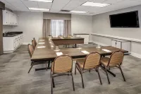 Homewood Suites by Hilton Indianapolis - Keystone Crossing