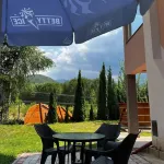 Apartament 2 camere Roberta Breaza TransylvaniaPetfriendly Hôtels à : Lisa