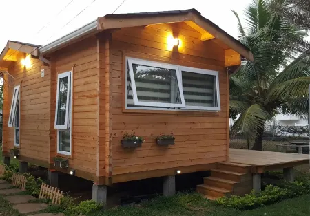 Brand new Modern Chalet on the beach of Tamarin Bay with a free car provided. Отели рядом с достопримечательностью «Касела Уорлд оф Адвенчерс»