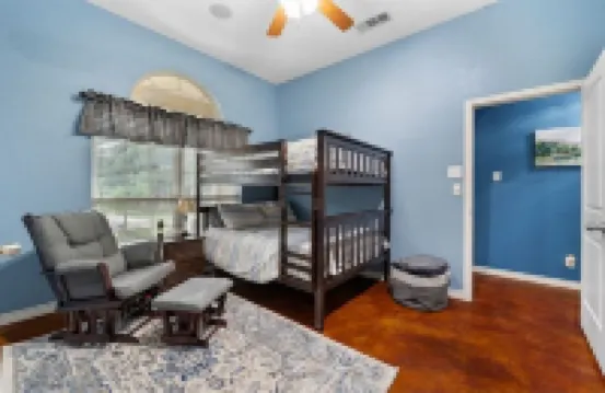 Large Belton Home near Expo Ctr