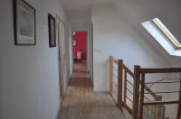 Family home near the beach, between Ile Tudy and Sainte Marine Hotels in Combrit