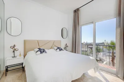 Luxury Beach & Golf Penthouse Hotels near Villa Padierna Golf Club