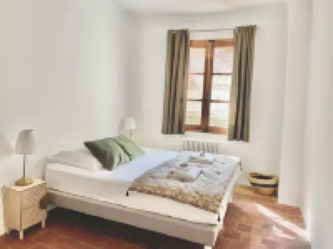 3 bedroom apartment in aix-en-provence