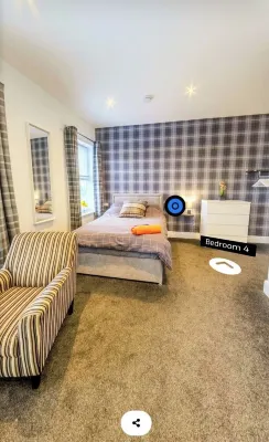 6 Double bed all en-suite high end property for companies-contractors.