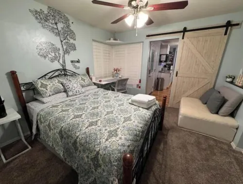 Beautiful 2 room guest ste in upscale Willow Creek