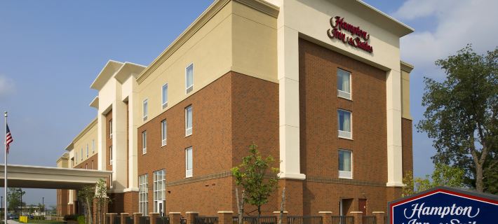 Hampton Inn & Suites Syracuse/Carrier Circle Hotels in DeWitt
